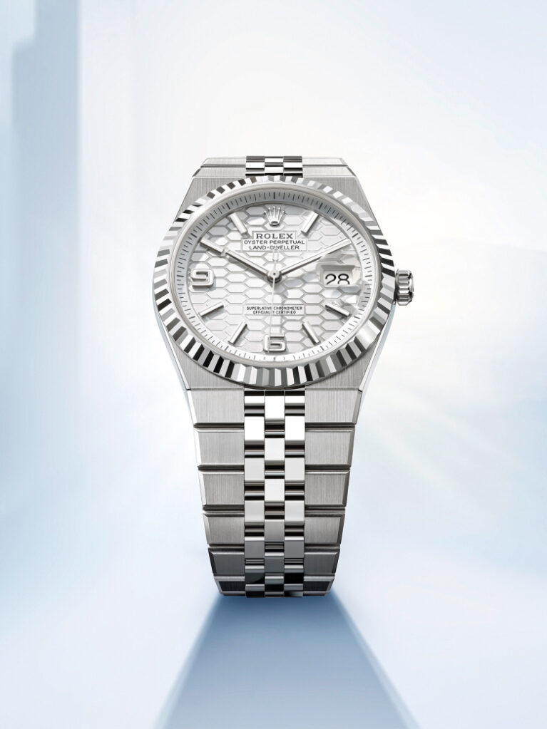 Rolex. Land-Dweller